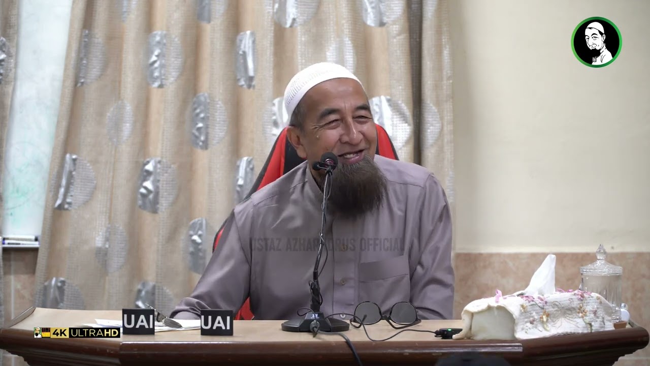 Arah Kiblat Semasa Dalam Kapal Terbang - Ustaz Azhar Idrus