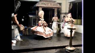 preview picture of video 'Thiruvalla Shri Vallabha Temple Kathakali'