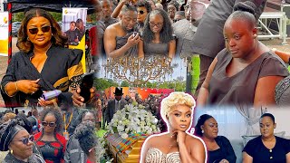 HEARTBREAKING😭Nana Ama McBrown,Selasi Ibrahim,Roselyn Ngissah in Tears at Beverly Afaglo’s Funeral💔