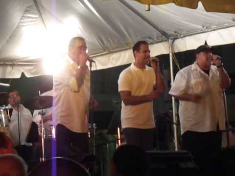 Andy Montañez en La Feria de Artesania,Plaza de Ponce