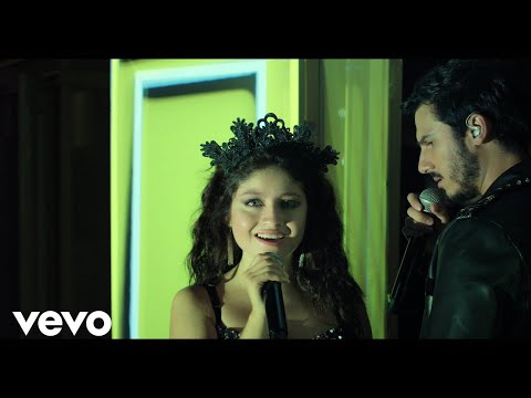 Mi guitarra y tu ventana (De "Disney Siempre Fui Yo" | Disney+ | Final concurso)