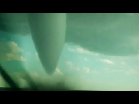 HELL-O-MATIC - Meet Ze Monsta