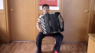 Tea-picking Girls Catching Butterflies（采茶扑蝶）