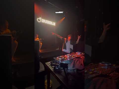 @Kharfi’s #BubbleNight at #TunnelClubMilano 🫧🔊