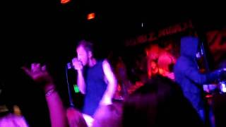 Kid Force- she thinks I&#39;m beautiful