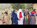 Happiness and tradition in the wedding of a nomadic family