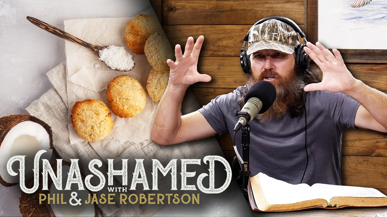 Ep 739 | Jase Goes Cuckoo for Coconut Macaroons & That Time a Guest Ate Dog Food — and Loved It!