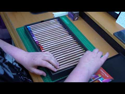 Caran D'ache swatch and demonstration