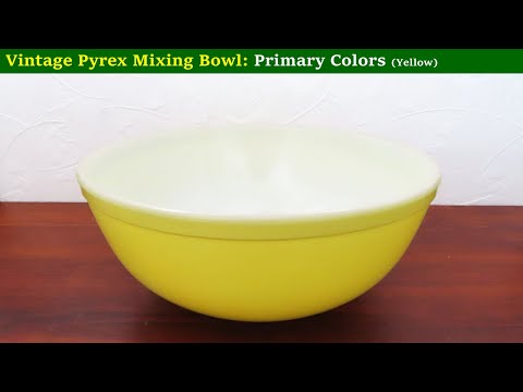 Pyrex Yellow Flower