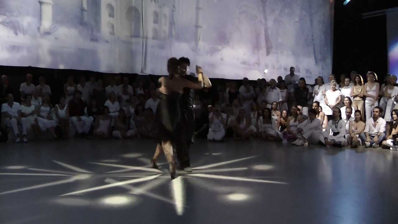 Danubiando 2012 - Carlitos Espinoza and Noelia Hurtado - TANGO