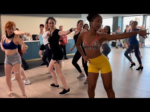 Salsa Lady Styling by Lisandra Garcia #lisandra #salsa #ladystyling