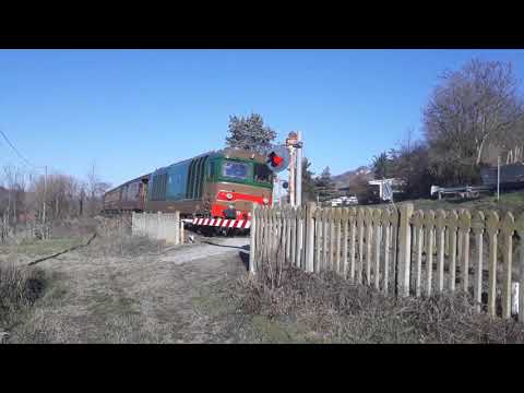 Passaggio a livello Calosso (AT) - Level crossing - Bahnübergang