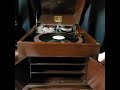 Bing Crosby（ビング・クロスビー）♪Secret Love♪ 1953年 78rpm. HMV Model No 127 Gramophone.