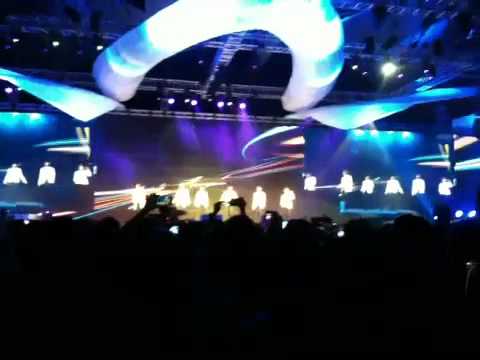 120226 BOYFRIEND - Confession (Live in Singapore)