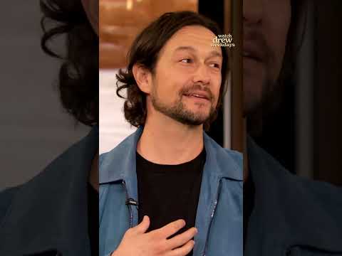 Joseph Gordon-Levitt Reveals "500 Days of Summer" Message You Might've Missed | #Shorts