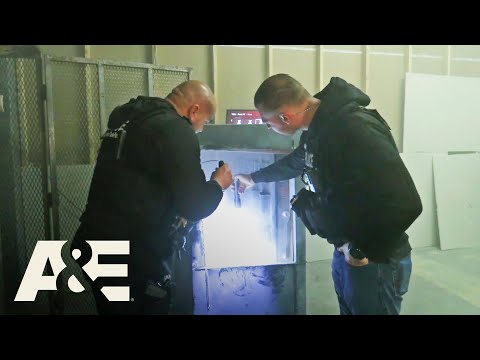 Live PD: Greatest Shifts – Police Raid Illegal Marijuana Dispensary | A&E