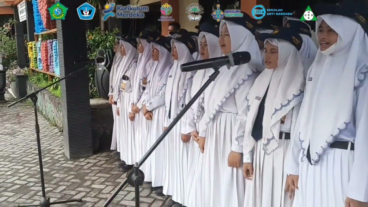 Upacara Pembukaan Proyek P5 tema Berekayasa dan Berteknologi untuk membangun NKRI