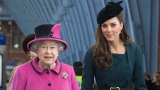 The Truth About Queen Elizabeth's Relationship With Kate