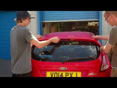 How to remove swap change the rear spoiler on Ford Fiesta Mk7