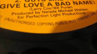 Stacy Latisaw  - Guys like you (give love a bad name). 1982