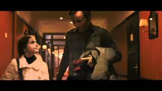 Стефано Кассети в фильме "Звериный рай" 2012