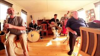 "Keeping Out Of Mischief Now" by Taff's Scandinavian Syncopaters