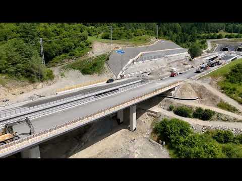 Výstavba diaľnice D1 Hubová  - Ivachnová