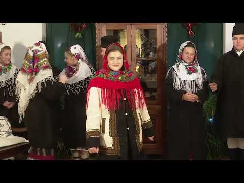 Marta Bălăceanu-Țărăneasca-i joc de frunte