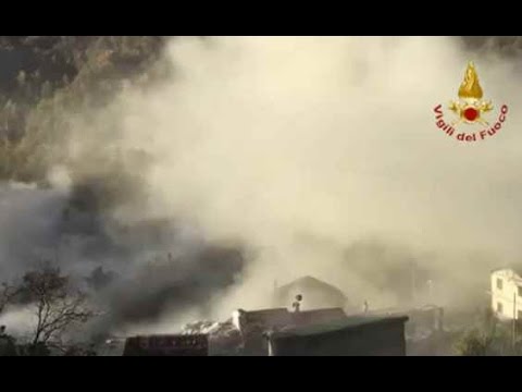 TERREMOTO CENTRO ITALIA  M 6.5 - LA GRANDE SCOSSA IN DIRETTA - 30/10/2016