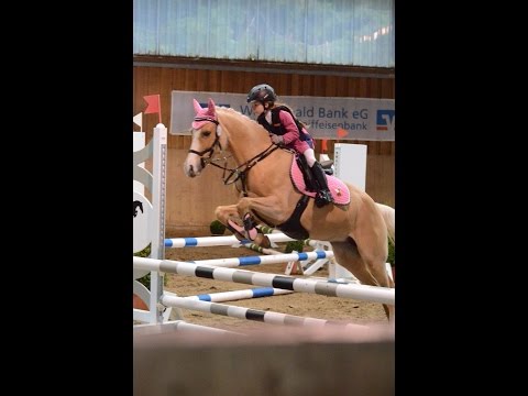 Malu (6) und Duebaree - 1. gemeinsamer Springreiter-WB teils ohne Ton am 28.03.2016