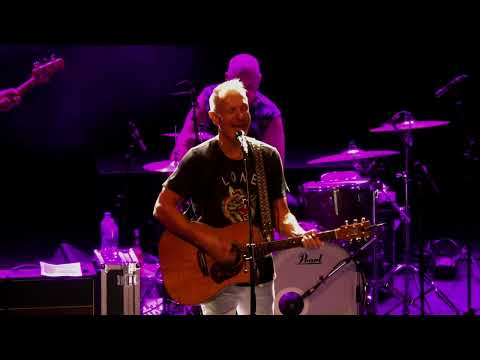 James Reyne -  LIVE - Downhearted. Penrith Leagues. 9/2/2024.