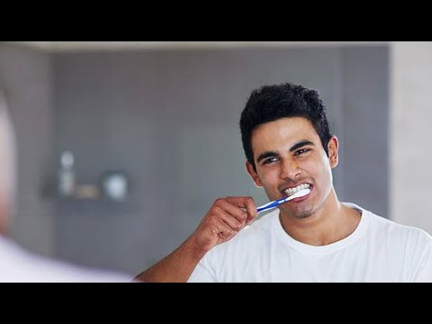 A prishet abdesi nëse na del gjak nga dhëmbët? - Dr. Imam Ahmed Kalaja