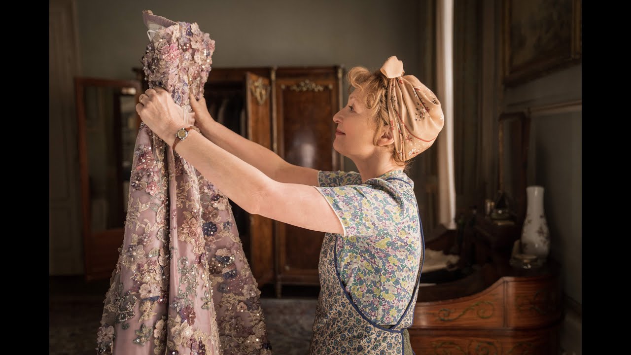 Mrs. Harris Párizsba megy - magyar nyelvű előzetes