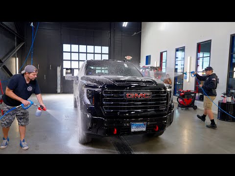 This Truck Is About to Settle a Debate