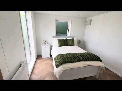 Modular living accommodation - Image 2