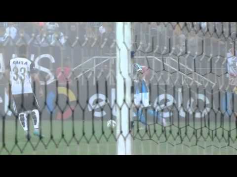 O gol de Bobô para o Grêmio contra o Corinthians pela 24ª rodada do Brasileirão 2015