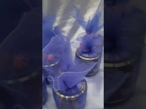 customized  chocolate  gift