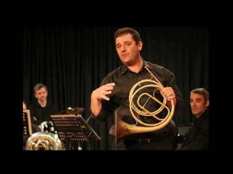 download lagu mp3 mp4 Natural Horn Solo, download lagu Natural Horn Solo gratis, unduh video klip Natural Horn Solo