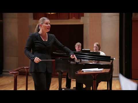 Conductor Catherine Sailer - DU Lamont Women's Chorus - "Vidi Aquam" (Kevin Padworski)