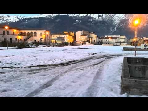 ONDA TG 10.01.2015 - RIFIUTI PARCHEGGIO SANTA CHIARA