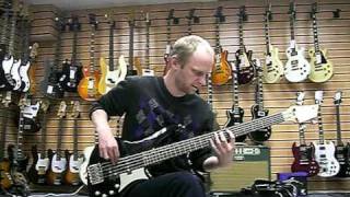 Video thumbnail for Washburn RB2502 by guitarsib