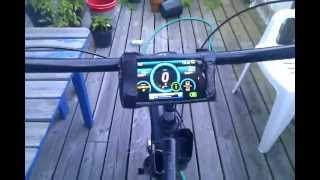 preview picture of video 'Homemade HTC One X Bike Mount'
