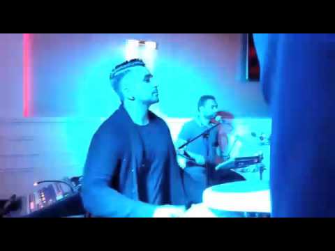 Rhydhun Music presents Lucky Singh chutney mix