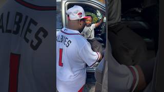 Download lagu Dallas beat Dj to the front seat and told Dj to get it the back with Tall Pine😂 #djcece #shorts mp3