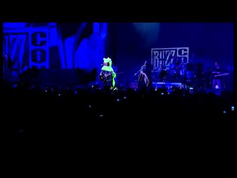 Tenacious D live @ blizzcon 2010 Kyle's lizard