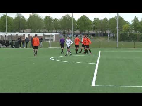 30 april 22 VV Maarssen 2 - VV De Meern 2 com 5-2 Doelpunt Arne (0-2), sorry te laat
