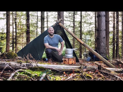 24h SOLO OVERNIGHT im Wald 🌲 Biwak Tarp Shelter | Kochen im Trangia