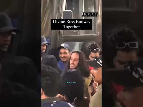 Russ Divine & Emiway bantai spotted together in Mumbai public #divine #russ #emiwaybantai