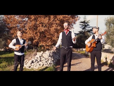 Italian Folk Music Band For Events & Weddings in Puglia - Trio Classico