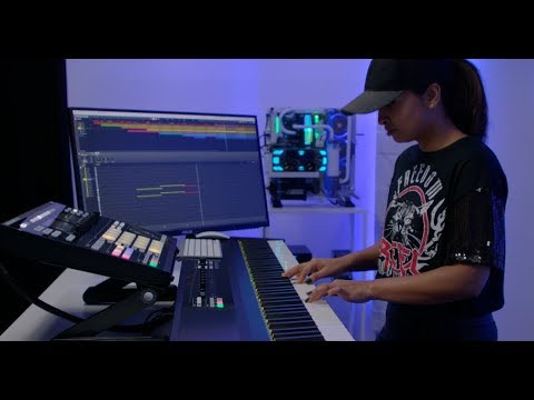 download lagu mp3 mp4 Ajantha Leijnse, download lagu Ajantha Leijnse gratis, unduh video klip Ajantha Leijnse